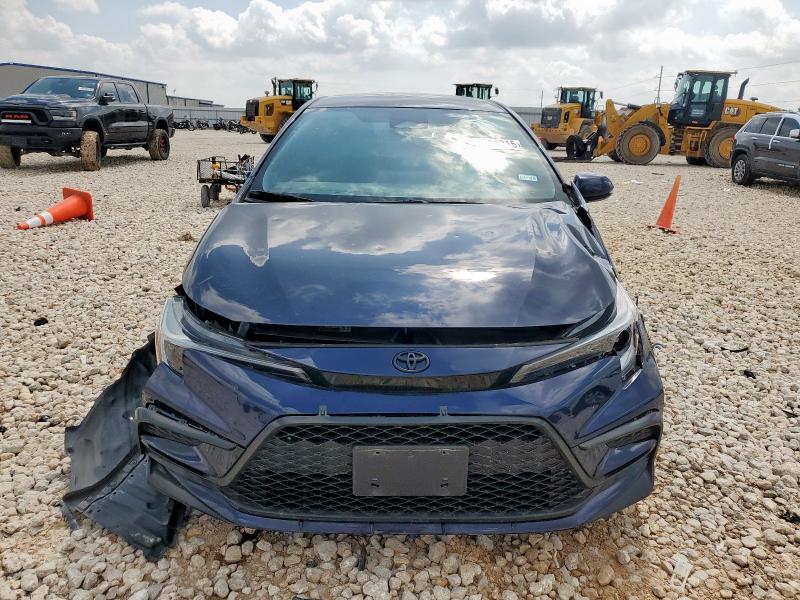 5YFS4MCE8RP184506 - 2024 TOYOTA COROLLA SE ლურჯი ფოტო 5