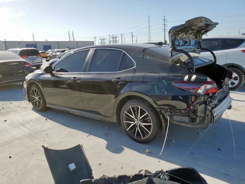 4T1G11AKXRU240806 - 2024 TOYOTA CAMRY SE NIGHT SHADE BLACK photo 2