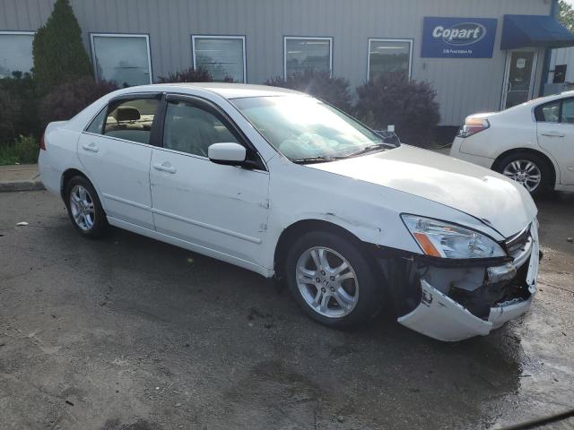 1HGCM56347A020743 - 2007 HONDA ACCORD SE 白色 照片 4