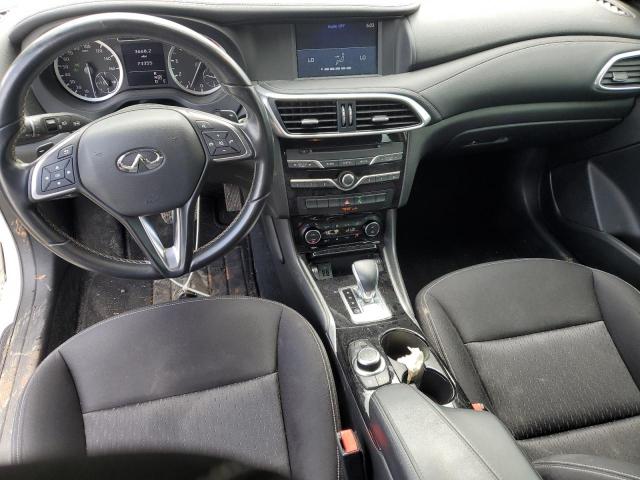 SJKCH5CP4JA045950 - 2018 INFINITI QX30 BASE Սպիտակ լուսանկար 8