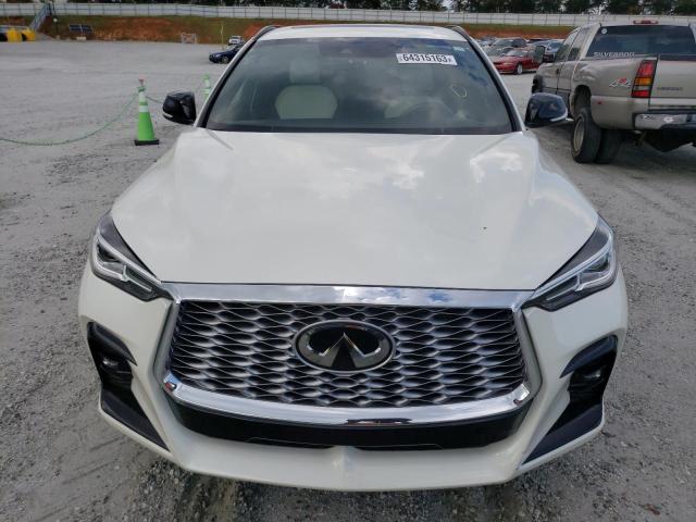 3PCAJ5J30NF105508 - 2022 INFINITI QX55 LUXE WHITE photo 5