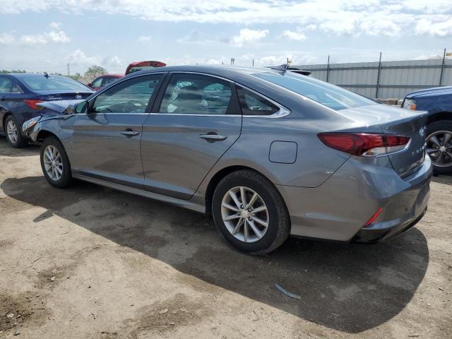 5NPE24AF0KH790111 - 2019 HYUNDAI SONATA SE GRAY photo 2