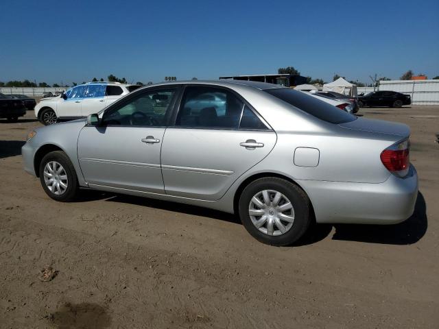 4T1BE32K25U013693 - 2005 TOYOTA CAMRY LE GRAY photo 2