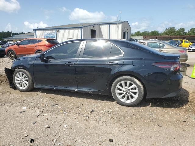4T1C11AK2NU630873 - 2022 TOYOTA CAMRY LE BLACK photo 2