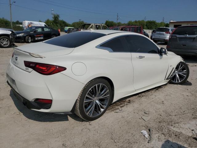 JN1EV7EK3JM343053 - 2018 INFINITI Q60 LUXE 300 WHITE photo 3