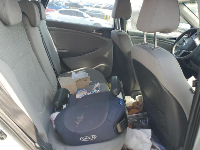 KMHCT5AE6FU216864 - 2015 HYUNDAI ACCENT GS თეთრი ფოტო 10