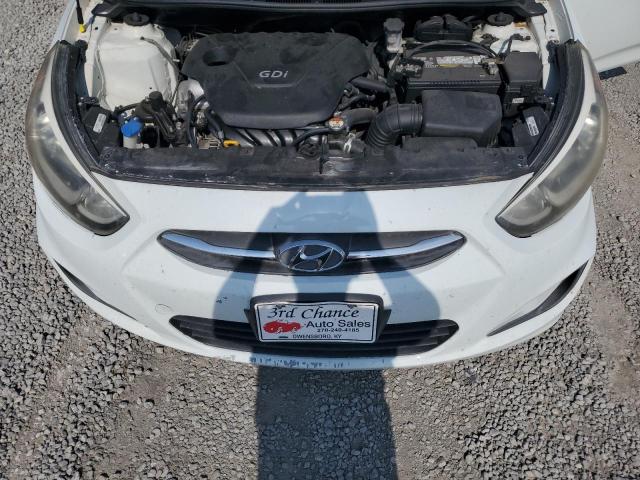 KMHCT5AE6FU216864 - 2015 HYUNDAI ACCENT GS თეთრი ფოტო 11