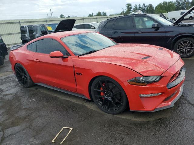 1FA6P8CF0K5177051 - 2019 FORD MUSTANG GT RED photo 4