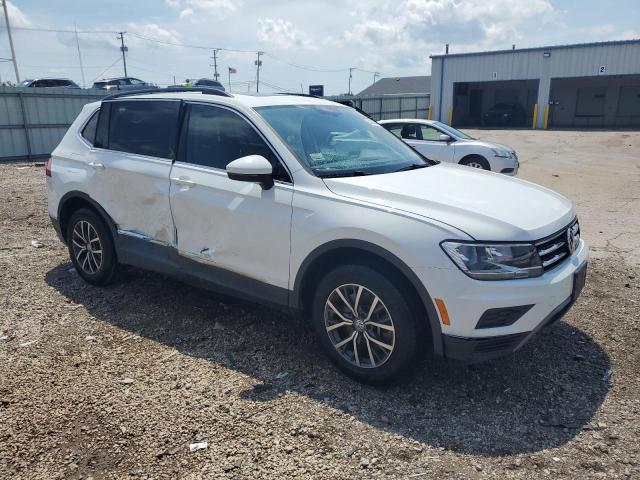 3VV2B7AX0LM180171 - 2020 VOLKSWAGEN TIGUAN SE أبيض صورة 4