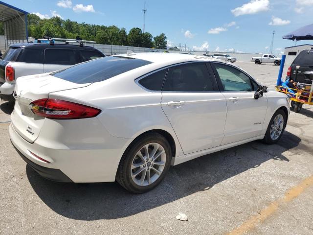 3FA6P0MU2KR262422 - 2019 FORD FUSION SEL Weiß Foto 3