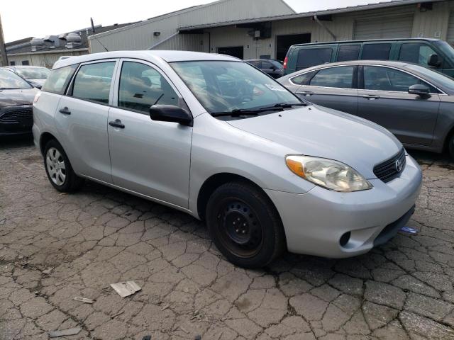 2T1KR32E68C688712 - 2008 TOYOTA MATRIX XR SILVER photo 4