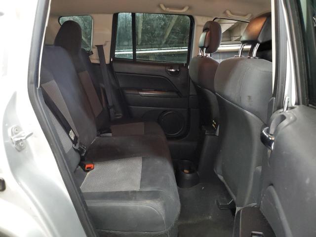 1C4NJCBA1CD601036 - 2012 JEEP COMPASS SPORT ვერცხლისფერი ფოტო 11