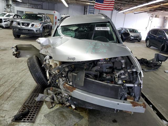 1C4NJCBA1CD601036 - 2012 JEEP COMPASS SPORT ვერცხლისფერი ფოტო 5