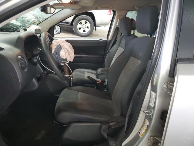 1C4NJCBA1CD601036 - 2012 JEEP COMPASS SPORT ვერცხლისფერი ფოტო 7