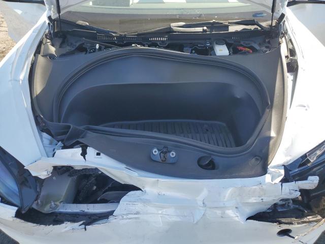 5YJ3E1EA4SF020679 - 2025 TESLA MODEL 3 WHITE photo 12