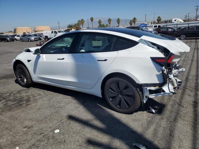 5YJ3E1EA4SF020679 - 2025 TESLA MODEL 3 WHITE photo 2