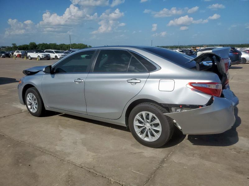 4T1BF1FK3HU443295 - 2017 TOYOTA CAMRY LE SILVER photo 2