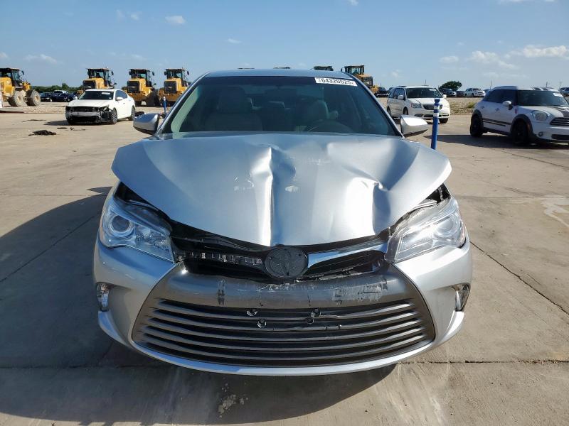 4T1BF1FK3HU443295 - 2017 TOYOTA CAMRY LE SILVER photo 5