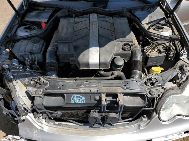 WDBRF61J34E018046 - 2004 MERCEDES-BENZ C 240 ვერცხლისფერი ფოტო 11