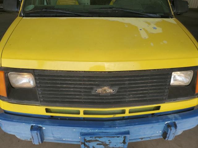 1GCDM19Z7RB181872 - 1994 CHEVROLET ASTRO YELLOW photo 11