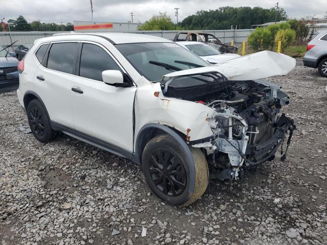 KNMAT2MV4HP565786 - 2017 NISSAN ROGUE S WHITE photo 4