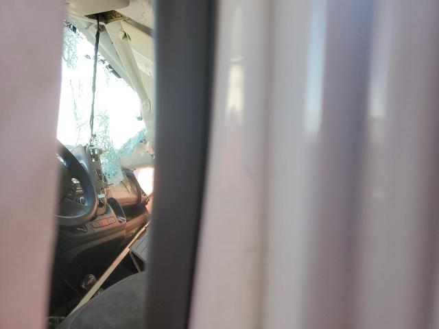 3C6TRVDG1HE530768 - 2017 RAM PROMASTER 2500 HIGH WHITE photo 8