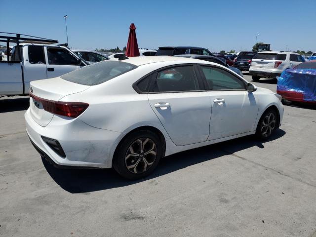 3KPF24AD7KE015974 - 2019 KIA FORTE FE WHITE photo 3