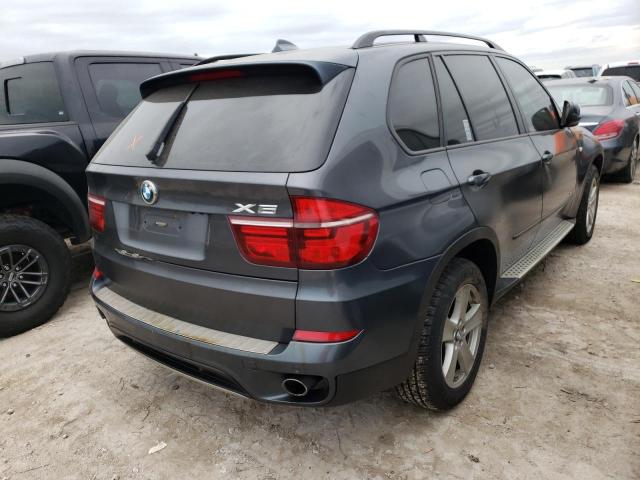 5UXZW0C54CL674098 - 2012 BMW X5 XDRIVE35D GRAY photo 4