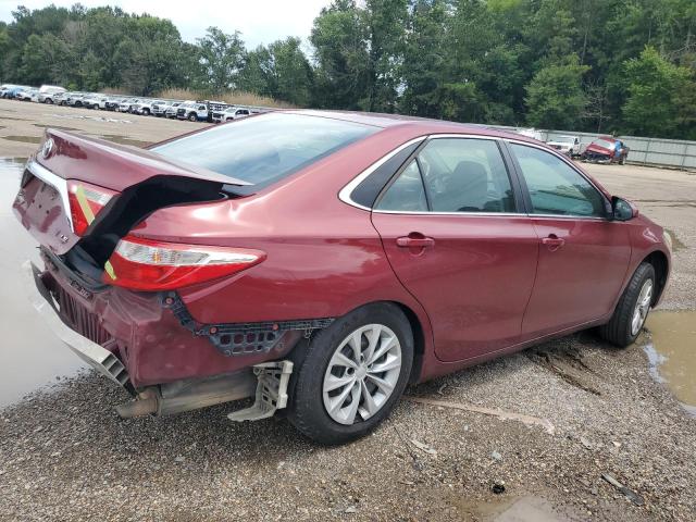 4T1BF1FK9HU790274 - 2017 TOYOTA CAMRY LE RED photo 3