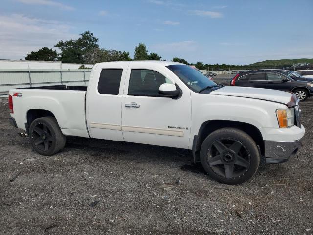 1GTEK29J29Z124657 - 2009 GMC SIERRA K1500 SLE WHITE photo 4