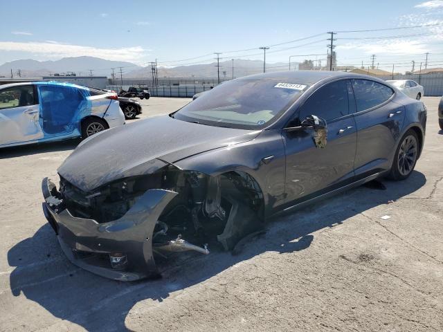 5YJSA1E25JF247944 - 2018 TESLA MODEL S Մոխրագույն լուսանկար 1