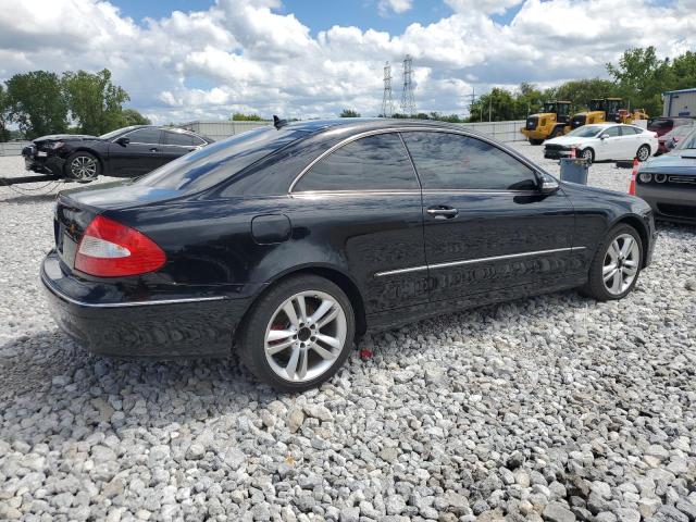 WDBTJ56H68F245526 - 2008 MERCEDES-BENZ CLK 350 BLACK photo 3