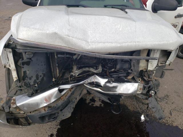 1GCHC24K58E178485 - 2008 CHEVROLET SILVERADO C2500 HEAVY DUTY WHITE photo 11