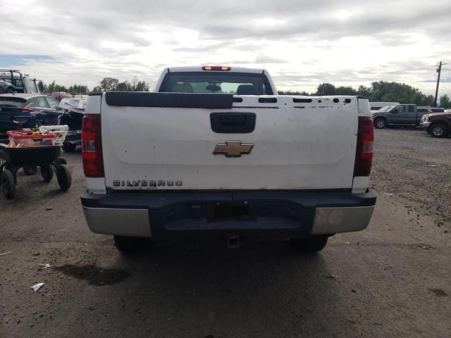 1GCHC24K58E178485 - 2008 CHEVROLET SILVERADO C2500 HEAVY DUTY WHITE photo 6
