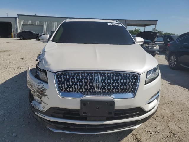5LMTJ3DH5KUL11794 - 2019 LINCOLN MKC RESERVE Білий фото 5