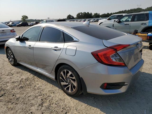 19XFC2F70HE204916 - 2017 HONDA CIVIC EX SILVER photo 2