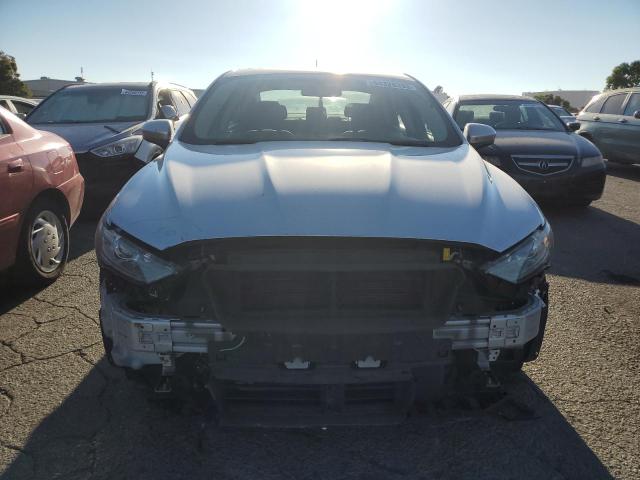 3FA6P0LU1JR155653 - 2018 FORD FUSION SE HYBRID SILVER photo 5