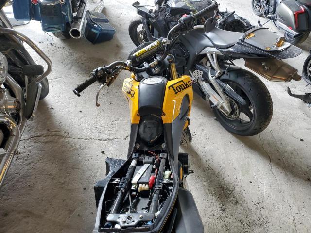 MLHJC6118F5101026 - 2015 HONDA GROM 125 YELLOW photo 5