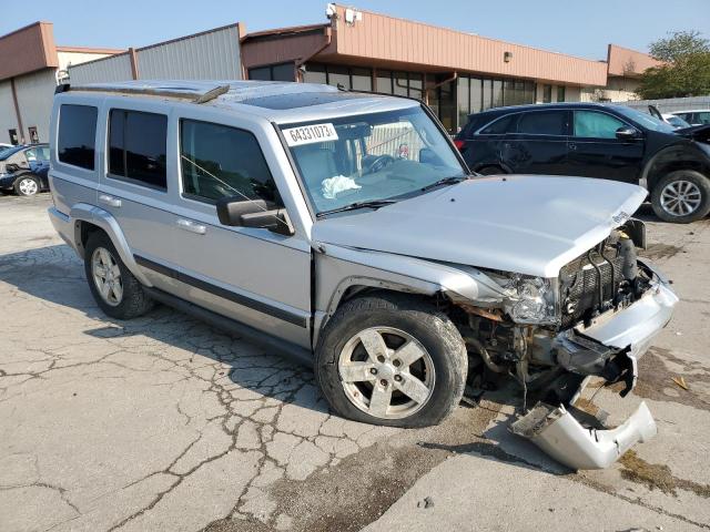 1J8HG48P67C528537 - 2007 JEEP COMMANDER SILVER photo 4