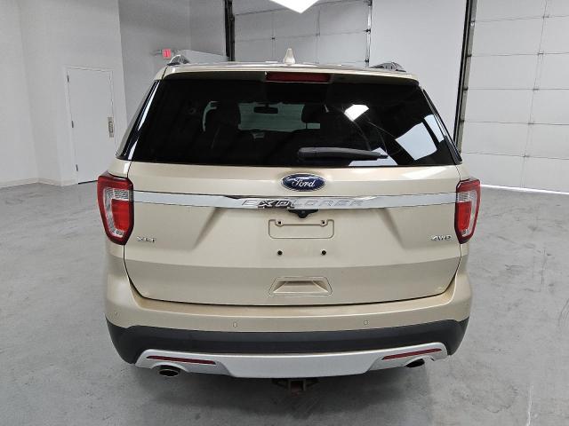 1FM5K8D84HGC02384 - 2017 FORD EXPLORER XLT თაფლისფერი ფოტო 6