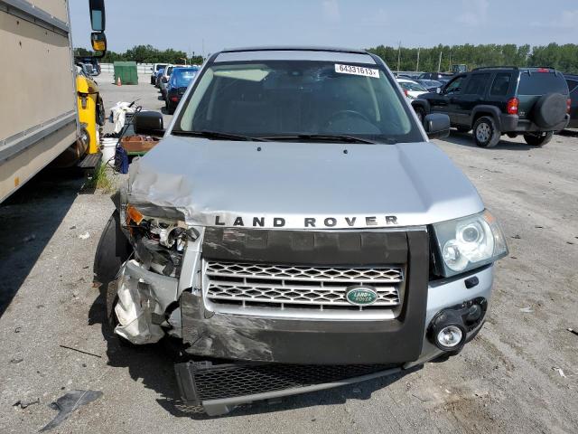 SALFP24N58H012156 - 2008 LAND ROVER LR2 SE SILVER photo 5