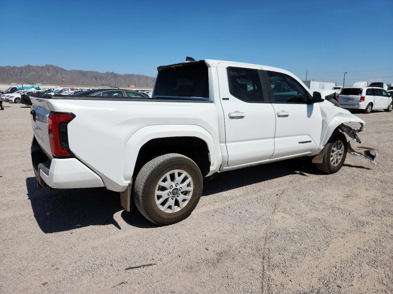 3TMLB5JNXRM034522 - 2024 TOYOTA TACOMA DOUBLE CAB WHITE photo 3