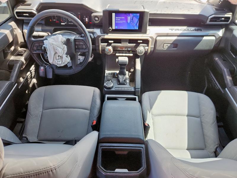 3TMLB5JNXRM034522 - 2024 TOYOTA TACOMA DOUBLE CAB WHITE photo 8