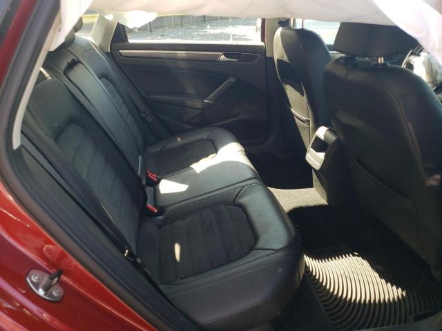 1VWDT7A38HC081945 - 2017 VOLKSWAGEN PASSAT R-LINE Qırmızı foto 10