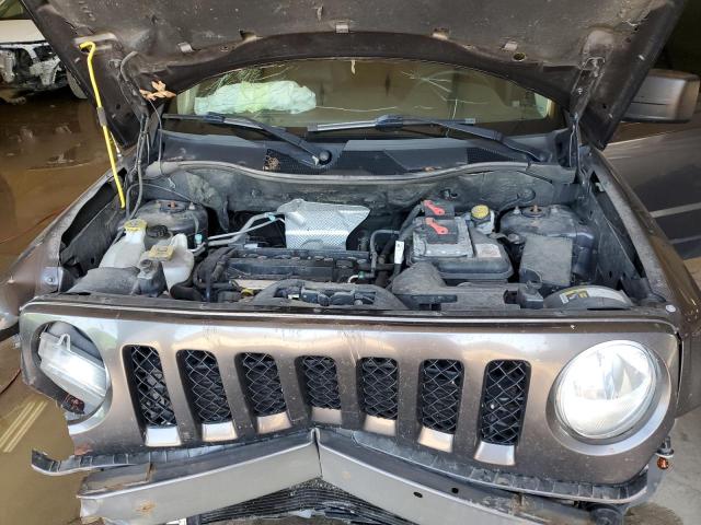 1C4NJPFA4GD698854 - 2016 JEEP PATRIOT LATITUDE CHARCOAL photo 11