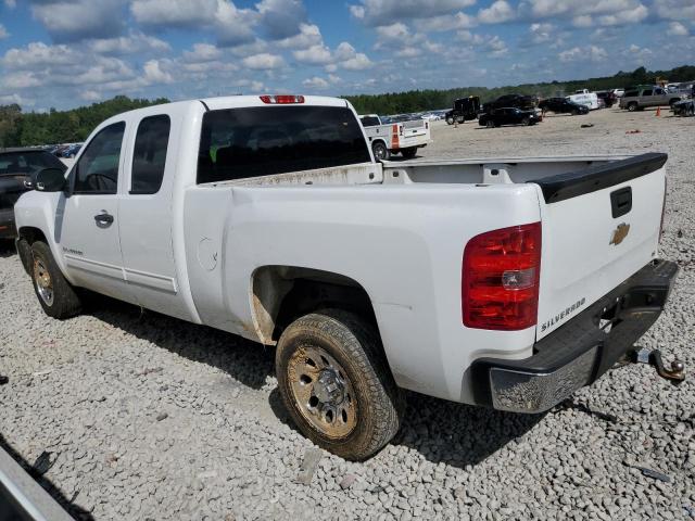 1GCRCREA2DZ322399 - 2013 CHEVROLET SILVERADO C1500  LS WHITE photo 2