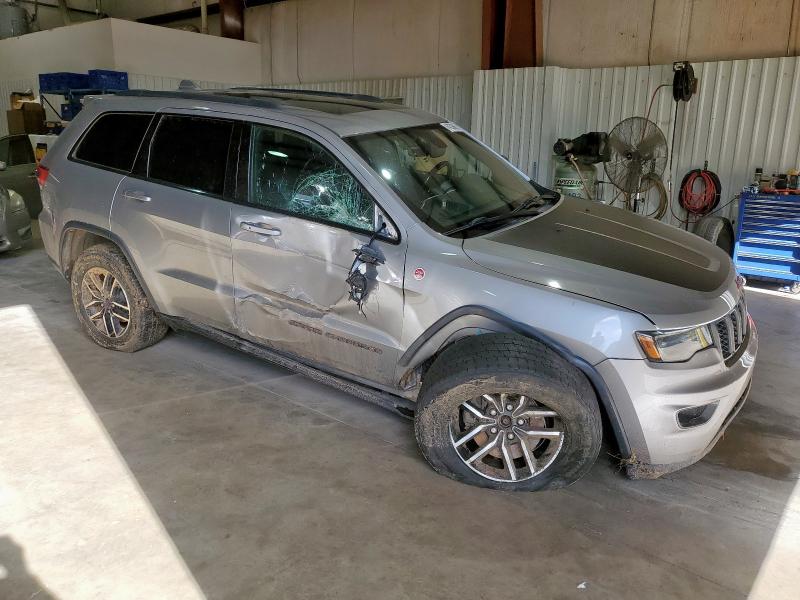 1C4RJFLG2HC938852 - 2017 JEEP GRAND CHER TRAILHAWK SILVER photo 4