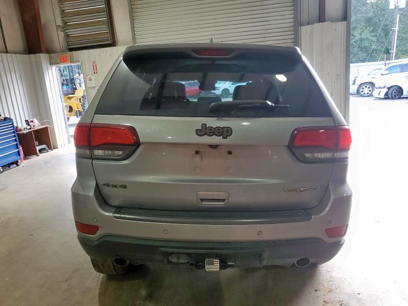 1C4RJFLG2HC938852 - 2017 JEEP GRAND CHER TRAILHAWK SILVER photo 6