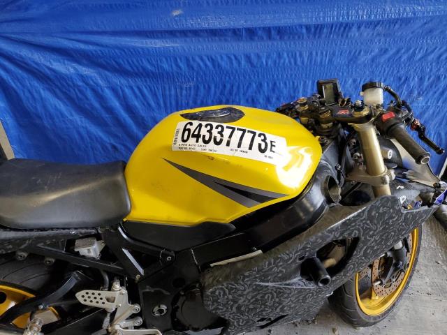 JS1GR7JA342102613 - 2004 SUZUKI GSX-R750 K YELLOW photo 5