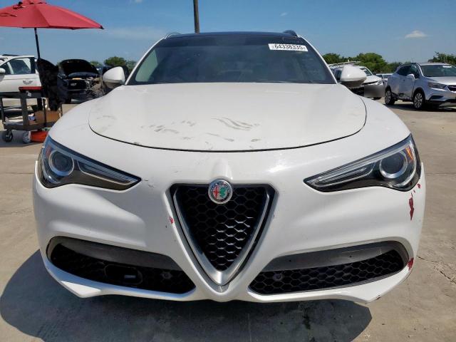 ZASFAKBN8J7B81876 - 2018 ALFA ROMEO STELVIO TI WHITE photo 5